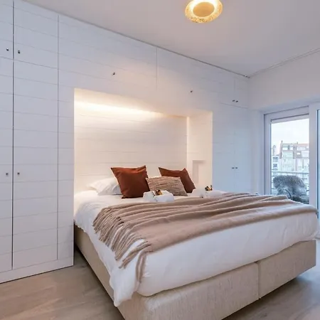 Huswell - Spacious With Parking On Prime Location Knokke-Heist