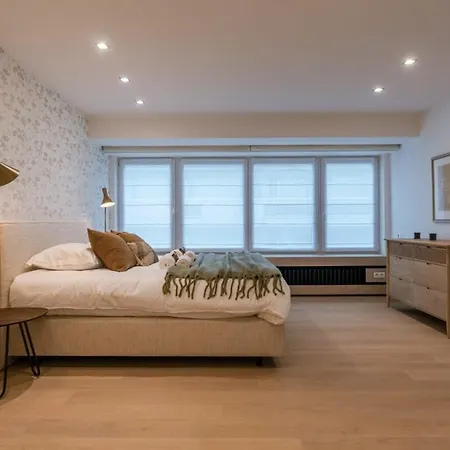 Huswell - Spacious With Parking On Prime Location Knokke-Heist