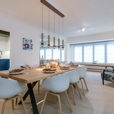 Huswell - Spacious With Parking On Prime Location * Knokke-Heist